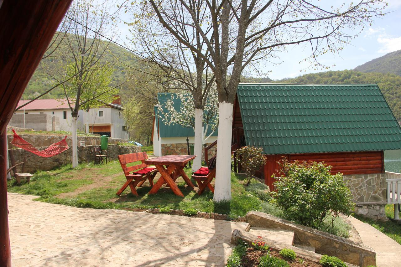 B&B Konak 플루지네 외부 사진