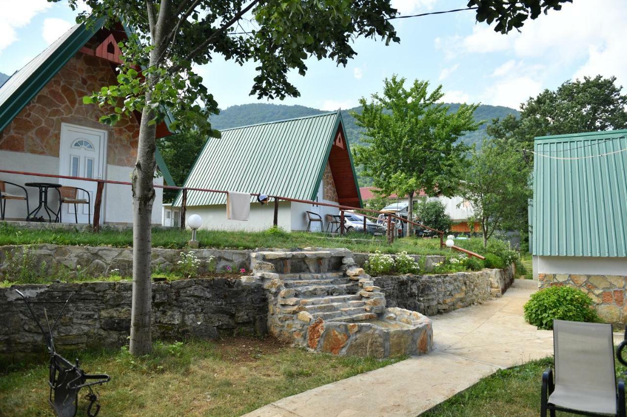 B&B Konak 플루지네 외부 사진